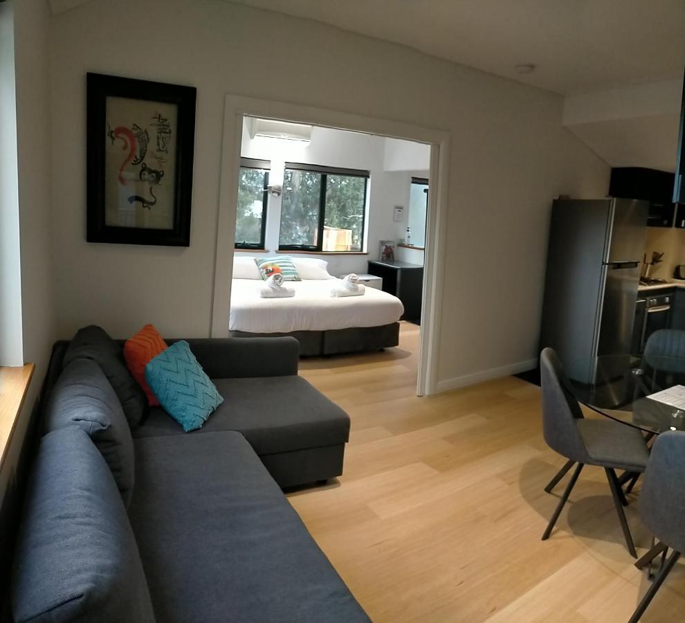 Dunsborough Apartments & Suites エクステリア 写真