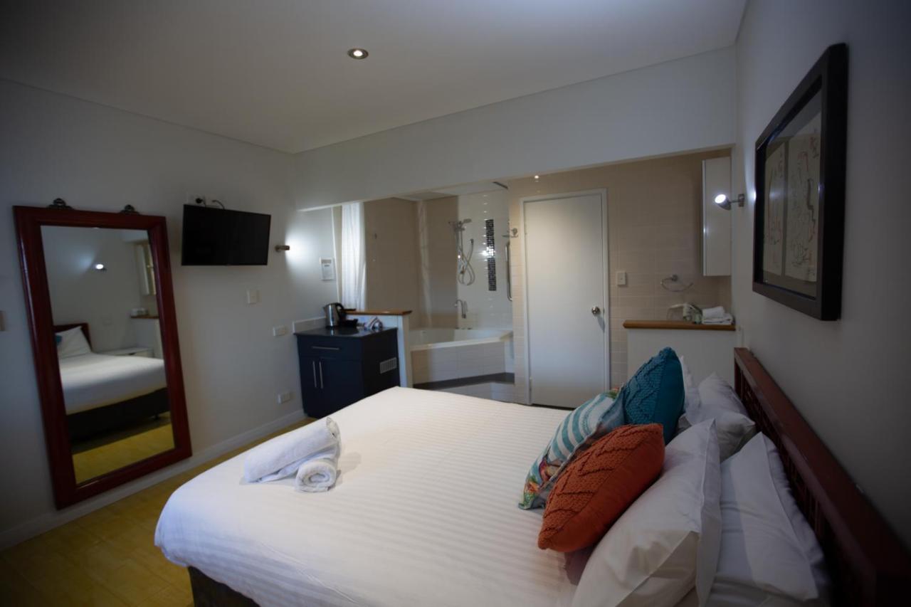 Dunsborough Apartments & Suites エクステリア 写真