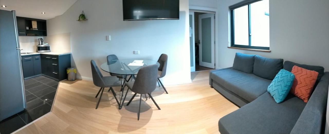 Dunsborough Apartments & Suites エクステリア 写真