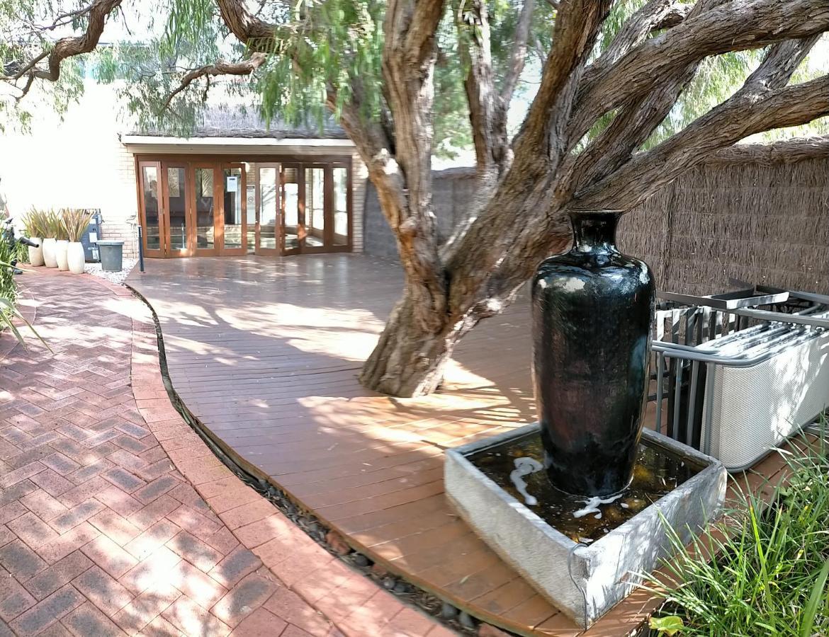 Dunsborough Apartments & Suites エクステリア 写真