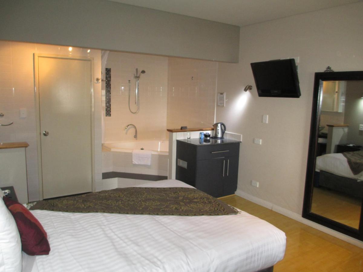 Dunsborough Apartments & Suites エクステリア 写真